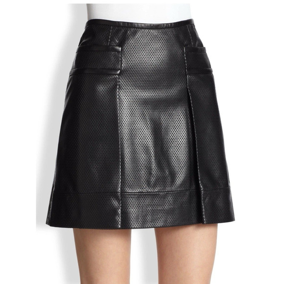 Tory Burch Fae Leather Black Skirt Pockets Front Size 6 - Picture 3 of 9